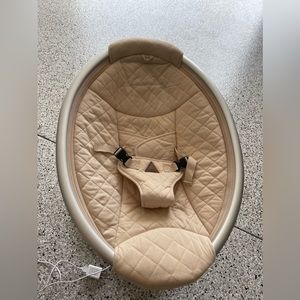 Hot Mom Bluetooth Baby Swing